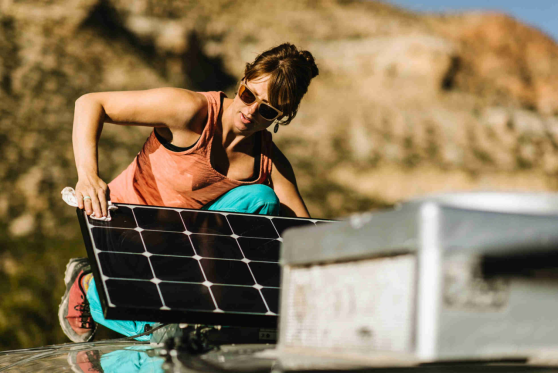 Solar Panels for RV Battery Charging  – Quick & Easy FAQs
